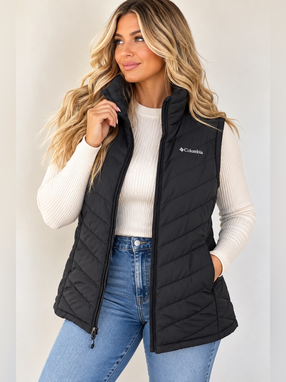 Omni heat Colombia puffer jacket vest with silver interior size 3x